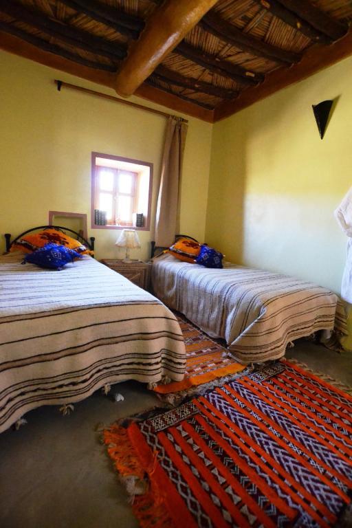 Tizourgane Kasbah Tiguissas Quarto foto