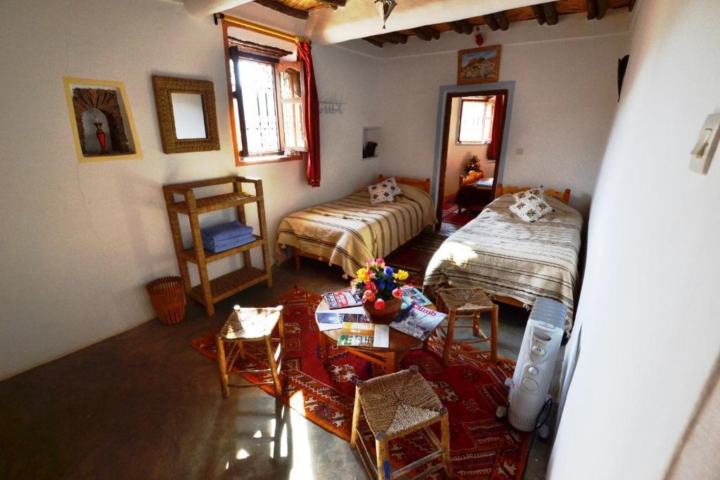 Tizourgane Kasbah Tiguissas Quarto foto