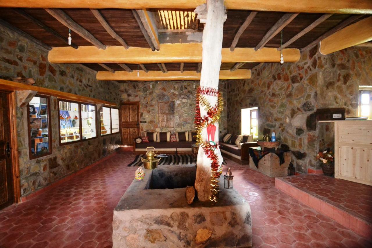 Tizourgane Kasbah Tiguissas Exterior foto